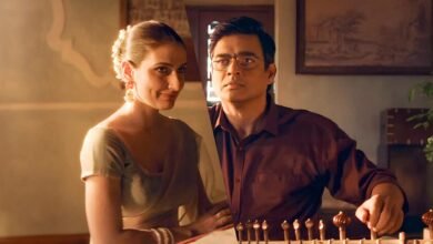 AAP Jaisa Koi Review – Rediff.com Película