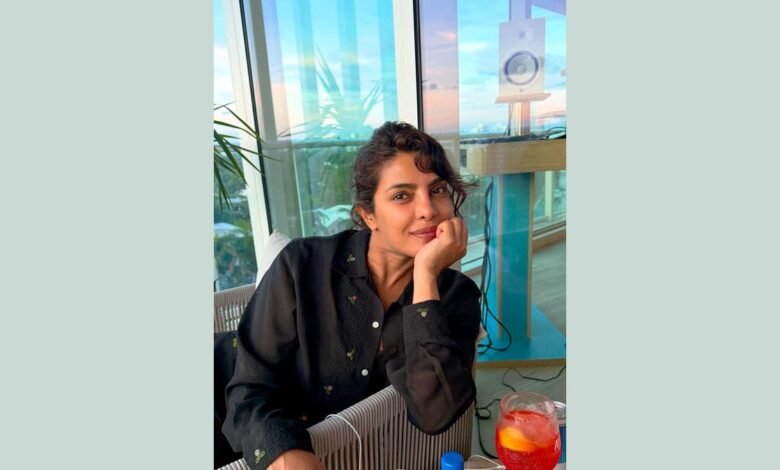 Priyanka miró las vacaciones de Miami Priyanka miró las vacaciones de Miami