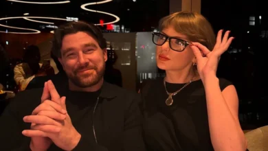 El padre de Travis Calce, Ed Kels Taylor Swift Gush: “Obviamente están demasiado enamorados”