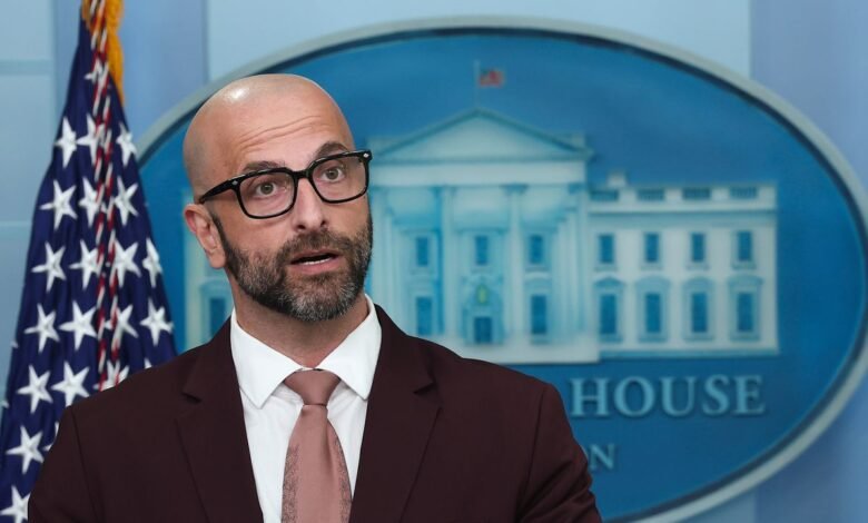 El Dr. Demetre Daskalakis de los CDC renuncia en una carta ardiente denunciando a Trump y Rfk Jr El Dr. Demetre Daskalakis de los CDC renuncia en una carta ardiente denunciando a Trump y Rfk Jr