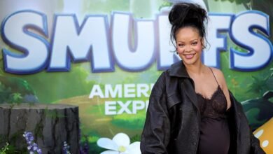 Rihanna Smurfs embarazada se une al estreno