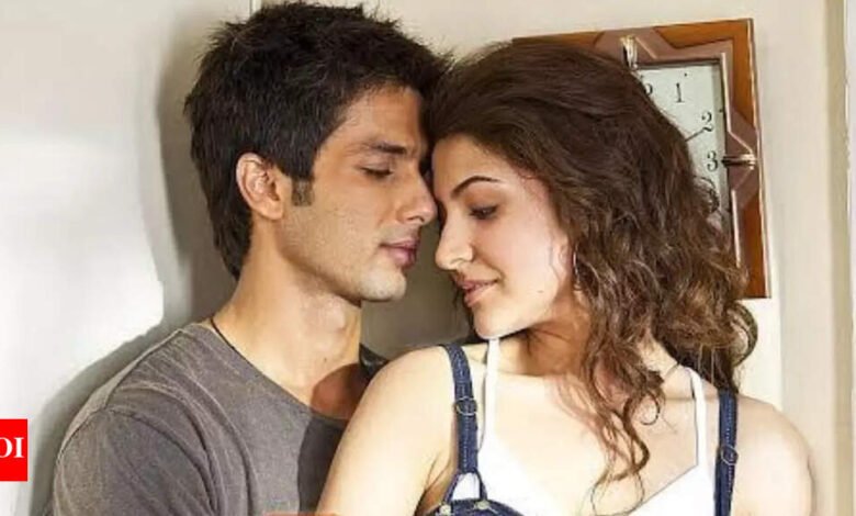 Cuando Anushka Sharma respondió a su escena de besos con Shahid Kapoor: ‘Química …’. Noticias de la película hindi