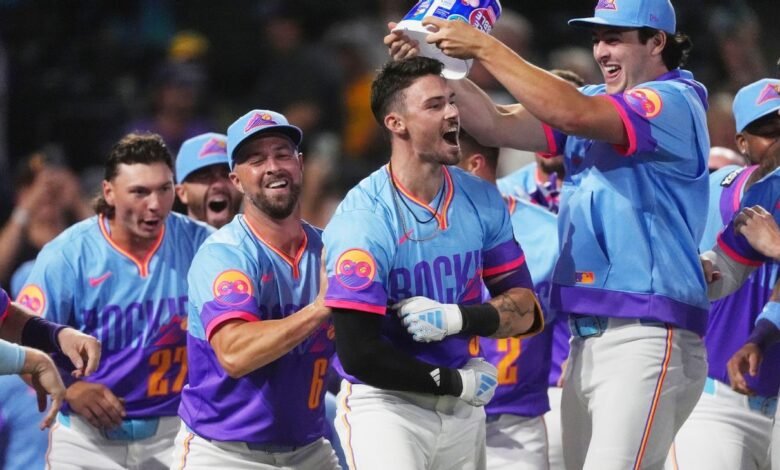 El recorrido de RR.HH. de los Rockies termina Wild 17-16 Win Sobre Pirates