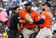 Banco claro en los Medias Astros-Redes después de la balón de Neris