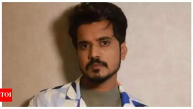 El actor de ‘Panchayat’ Ashf Khan dejó de fumar después de un ataque cardíaco: “No espere hasta que se acueste en una cama de hospital para realizar sus errores”.