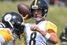 El juego de pases de los Steelers con Aaron Rodgers parece estar rociando