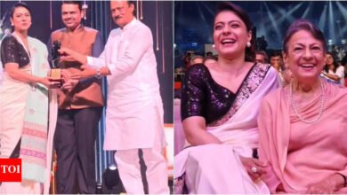 Kajal recibió el Premio Raj Kapoor en su octavo cumpleaños, su madre usa la sari de Tanuja, habló en marathi: “Mi madre una vez camina al mismo nivel”.