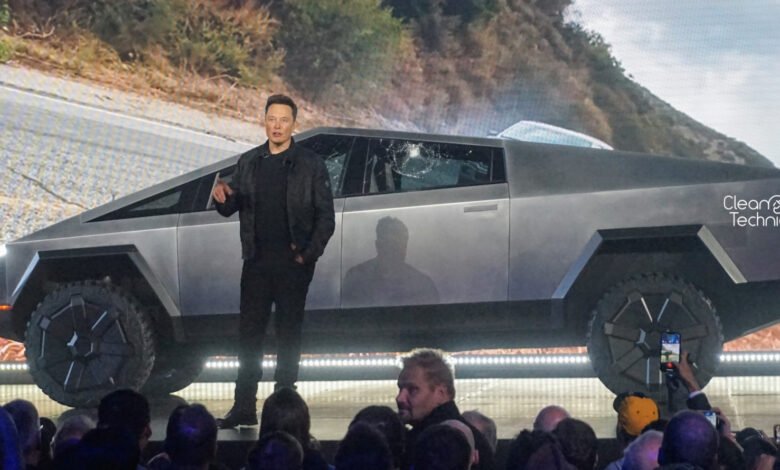 Otra libra de uñas en el ataúd de Tesla.