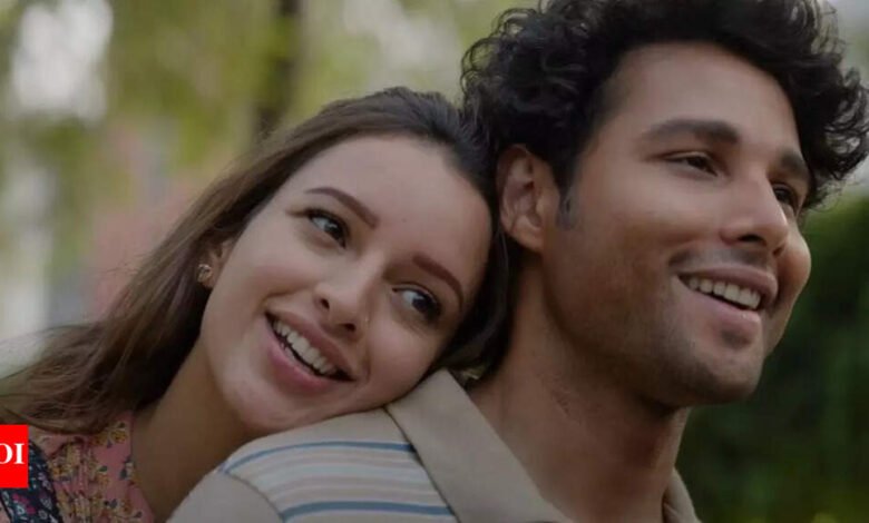 Dhadak 2 Colección de películas completa: ‘Dhadak 2’ Box Office Day 6: Siddhant Chaturvedi y Star Mints de Tripti Demri Demri son más de 15 millones de rupias; El hijo de ‘Saira’ y ‘Sardar 2’ se queda atrás Dhadak 2 Colección de películas completa: ‘Dhadak 2’ Box Office Day 6: Siddhant Chaturvedi y Star Mints de Tripti Demri Demri son más de 15 millones de rupias; El hijo de ‘Saira’ y ‘Sardar 2’ se queda atrás