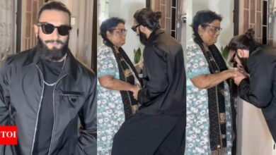 Ranveer Singh conversó con un fanático veterano después de la sesión de doblaje; Besando sus manos y haciendo su sonrisa: Fotos | Noticias de la película hindi