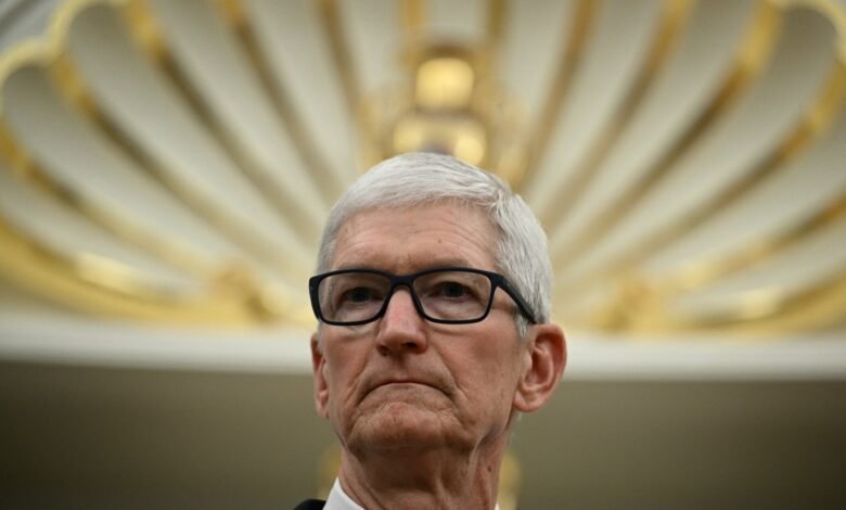El CEO de Tim Cook de Apple dijo que quiere comprar una empresa de inicio. El CEO de Tim Cook de Apple dijo que quiere comprar una empresa de inicio.