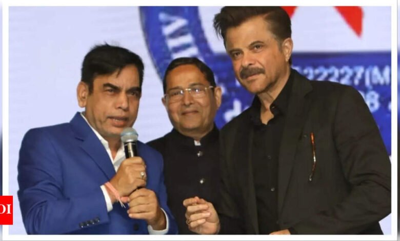 Anil Kapoor ha apoyado a la Misión de Atención Médica de la Salud del Dr. Dharmendra Kumar Noticias de películas hindi Anil Kapoor ha apoyado a la Misión de Atención Médica de la Salud del Dr. Dharmendra Kumar Noticias de películas hindi