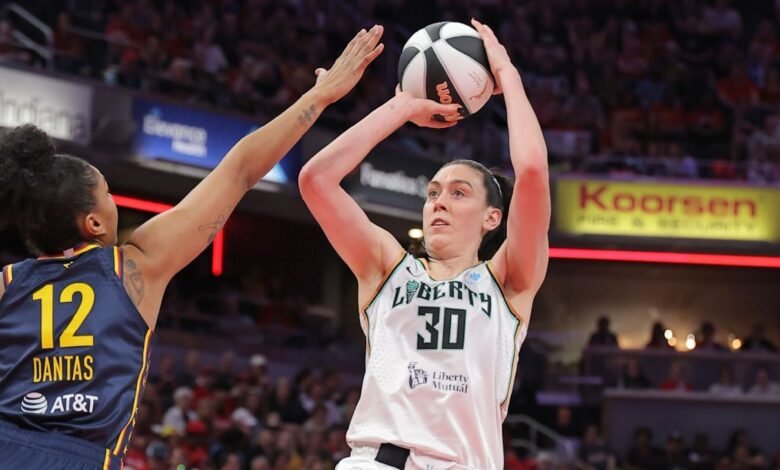 Breanna Stewart de Liberty regresó a fines de agosto