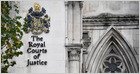 Un juez del Reino Unido desestima el desafío de la Ley de Seguridad en línea de Wikimedia sobre el requerimiento de Wikipedia para verificar a los usuarios y contribuyentes, pero dice que puede presentar más desafíos (Sam Tobin/Reuters)