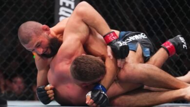 Chimaev domina du plessis, captura el título en UFC 319