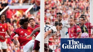 Calafiori ataca después del error del portero cuando el Arsenal Grind ganó en el Manchester United | Liga Premier