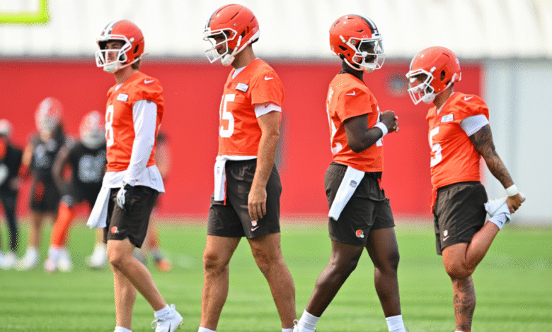 Los Browns pueden llevar cuatro QB en el escuadrón de 53 personas: ¿cómo es el movimiento de la semana 1? Los Browns pueden llevar cuatro QB en el escuadrón de 53 personas: ¿cómo es el movimiento de la semana 1?