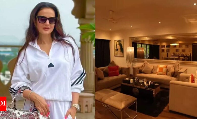Dentro de la lujosa casa de Mumbai de Amesh Patel: Interior cálido, balcón iluminado por sol, 400 bolsas de diseñador y pinturas raras MF Hussein | Noticias de la película hindi