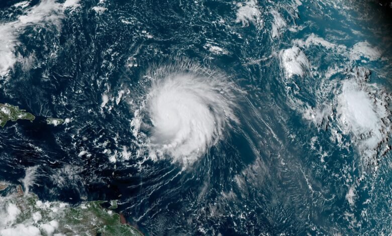 ¿Dónde puede golpear el huracán Erin? Qué saber sobre la tormenta – la vida de Hollywood