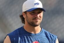 Josh Allen no jugará al comienzo de la temporada por primera vez en su carrera.
