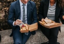 ¿Por qué paso la hora del almuerzo todos los días?
