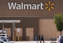 Resultados de Walmart Q2: las ventas aumentan 4.6% a medida que los compradores acuden y los booms de comercio electrónico; Target Laps en medio de las presiones arancelas
