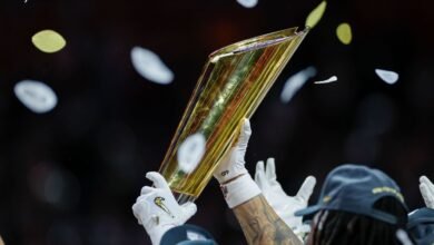 2025 Predecir los playoffs de fútbol de la Universidad de Preseron