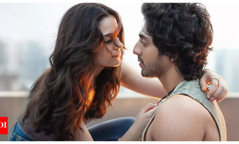 Mohit Suri, Ahan Pandey y Ant Padda ‘Siyara’ cruzaron más de 326 millones de rupias durante el sexto sábado más del 100%. Noticias de la película hindi