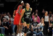 Naphesa Collier de Lynx alcanzó 32 al regresar a la lesión en el tobillo