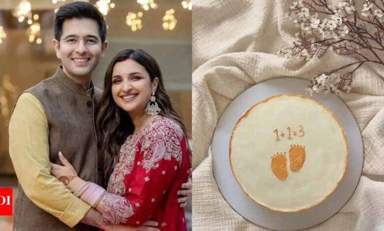 Freed Chopra, Raghav Chad, una adorable publicación con una adorable publicación: ‘Nuestro pequeño universo’ – imágenes en el interior. Noticias de la película hindi Freed Chopra, Raghav Chad, una adorable publicación con una adorable publicación: ‘Nuestro pequeño universo’ – imágenes en el interior. Noticias de la película hindi