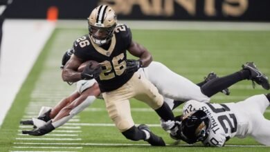 Saints lanzó veteranos RB Cam Akers en los cortes iniciales