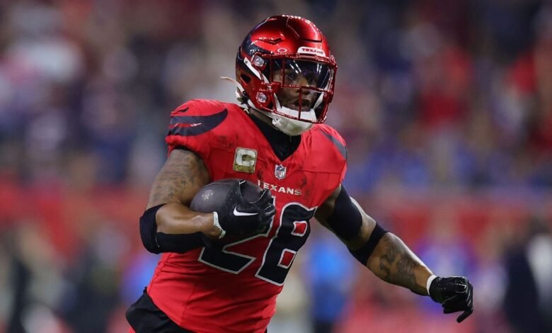 Texans RB Joe Mixon (tobillo) se perdió al menos 4 juegos.