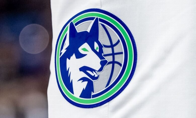 Las Panthers de NHL ejecutan para hacerse cargo de Timberwolves, CEO de Lynx Las Panthers de NHL ejecutan para hacerse cargo de Timberwolves, CEO de Lynx