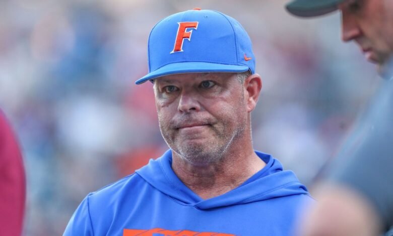 Florida Kevin O’Sullivan entrenador suspendido en el área Florida Kevin O’Sullivan entrenador suspendido en el área