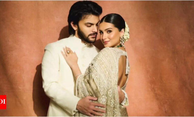 ¿Lo hicieron oficialmente el Sutaria-Alli Pahariya?; Ganesh IV Post Sparks Lightning; Los fanáticos lo llaman Noticias de películas hindi de ‘lanzamiento suave’ ¿Lo hicieron oficialmente el Sutaria-Alli Pahariya?; Ganesh IV Post Sparks Lightning; Los fanáticos lo llaman Noticias de películas hindi de ‘lanzamiento suave’