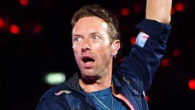 El Coldplay se vio obligado a detener el Double Wembley Show como una multitud de protección en la multitud