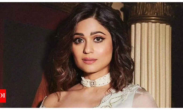 El debut de Shamita Shetty sobre Mohabbatin, Shamita Shetty sobre Mohabbatin, desastre después del lanzamiento: ‘Películas con Sanjay Dutt, Madhwan nunca publicó’. El debut de Shamita Shetty sobre Mohabbatin, Shamita Shetty sobre Mohabbatin, desastre después del lanzamiento: ‘Películas con Sanjay Dutt, Madhwan nunca publicó’.