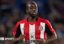 Younge Wissa: Newcastle Target regresa al entrenamiento Brentford pero aún así buscó mudarse