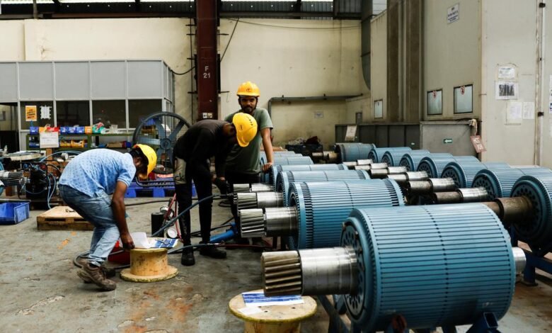 El crecimiento del IIP disminuye por debajo de los 9 meses al 1,2% para la desaceleración amplia. El crecimiento del IIP disminuye por debajo de los 9 meses al 1,2% para la desaceleración amplia.