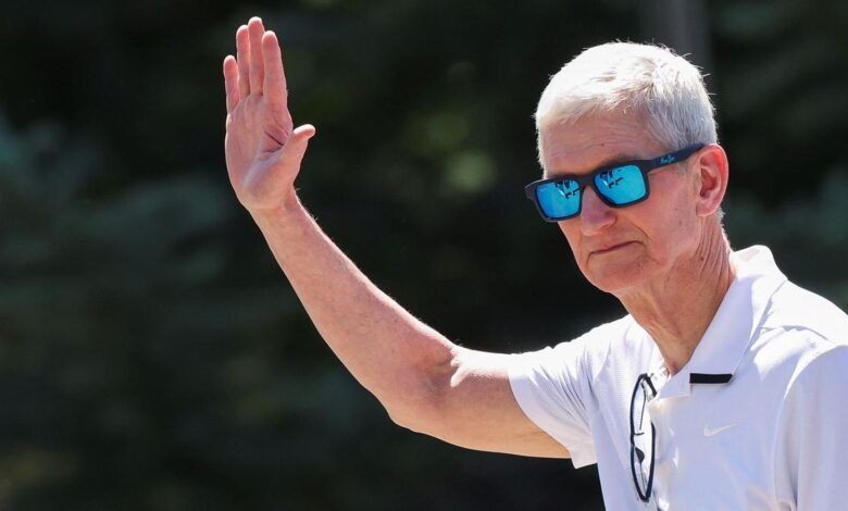 El CEO Tim Cook dice que Apple está listo para abrir su billetera para ponerse al día en AI El CEO Tim Cook dice que Apple está listo para abrir su billetera para ponerse al día en AI