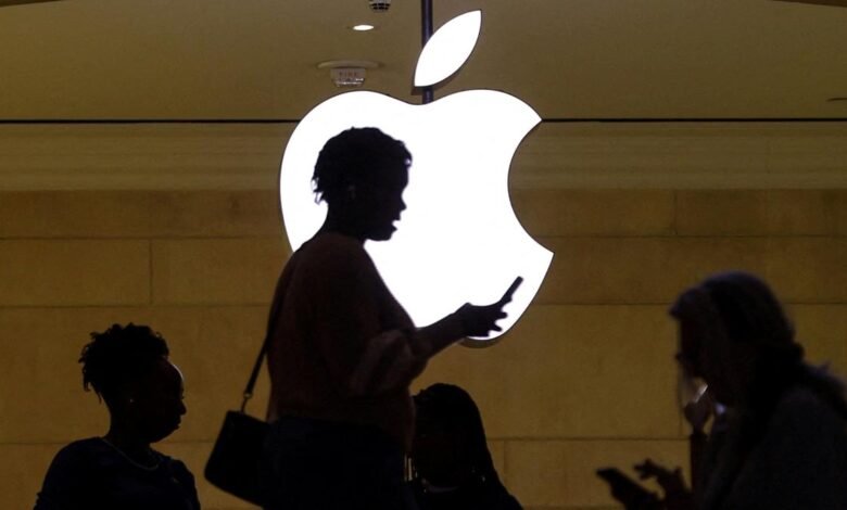 Apple supera la guerra comercial de Trump, un comienzo lento en la IA para ofrecer un trimestre sorprendentemente fuerte