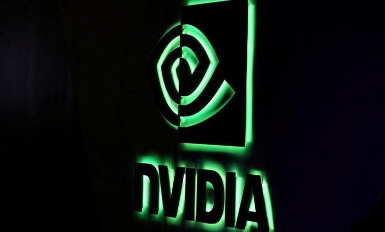 Trump abre la puerta a las ventas de la versión de las chips de IA de próxima generación de Nvidia en China Trump abre la puerta a las ventas de la versión de las chips de IA de próxima generación de Nvidia en China