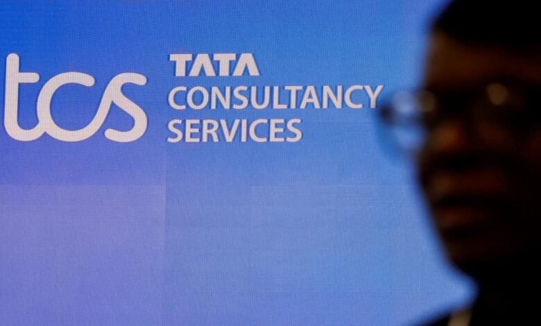 TCS para reducir la fuerza laboral en un 2%, afectando a más de 12,000 empleos TCS para reducir la fuerza laboral en un 2%, afectando a más de 12,000 empleos