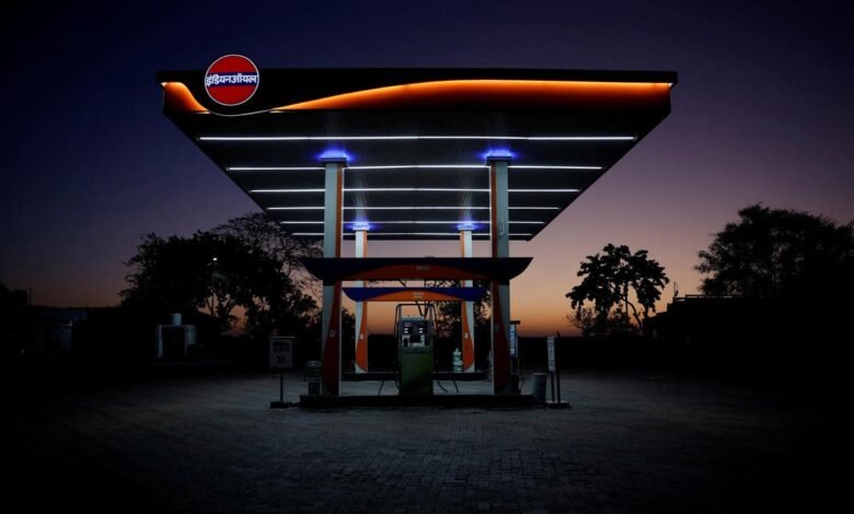 India continuará comprando petróleo ruso. La fuente del gobierno le dice a NYT. India continuará comprando petróleo ruso. La fuente del gobierno le dice a NYT.