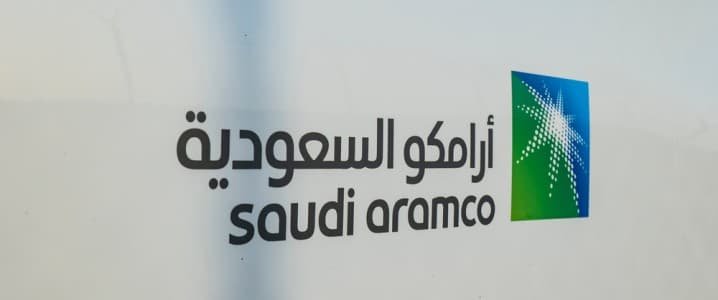 Los precios más bajos del petróleo arrastran la ganancia de Saudi Aramco en un 20%