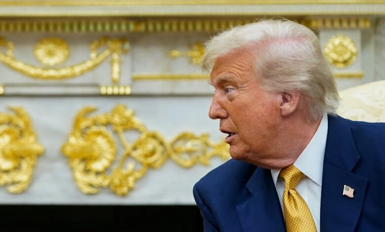 Trump acusa que el banco ha elegido la política. Esto es algo que debe saber. Trump acusa que el banco ha elegido la política. Esto es algo que debe saber.