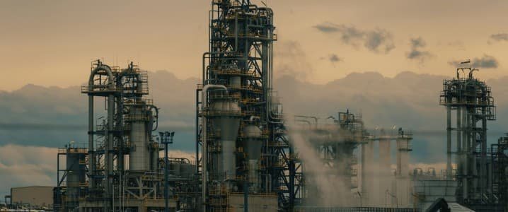 La refinería de petróleo indio regresó de la compra de petróleo ruso, mientras que Estados Unidos aumentó el impuesto. La refinería de petróleo indio regresó de la compra de petróleo ruso, mientras que Estados Unidos aumentó el impuesto.