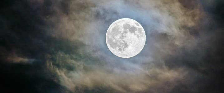 La NASA quiere poner un reactor nuclear en la luna.