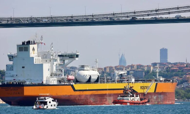 Las importaciones crudas rusas de la India suben a 2 millones de bpd en agosto
