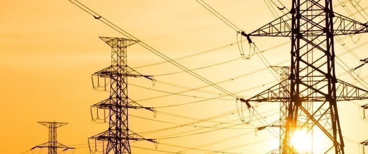El impulso de energía limpia de Kenia gana impulso junto con ambiciones de petróleo